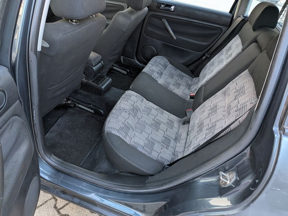 Volkswagen Passat Variant 1.9 TDI 110 CV 99