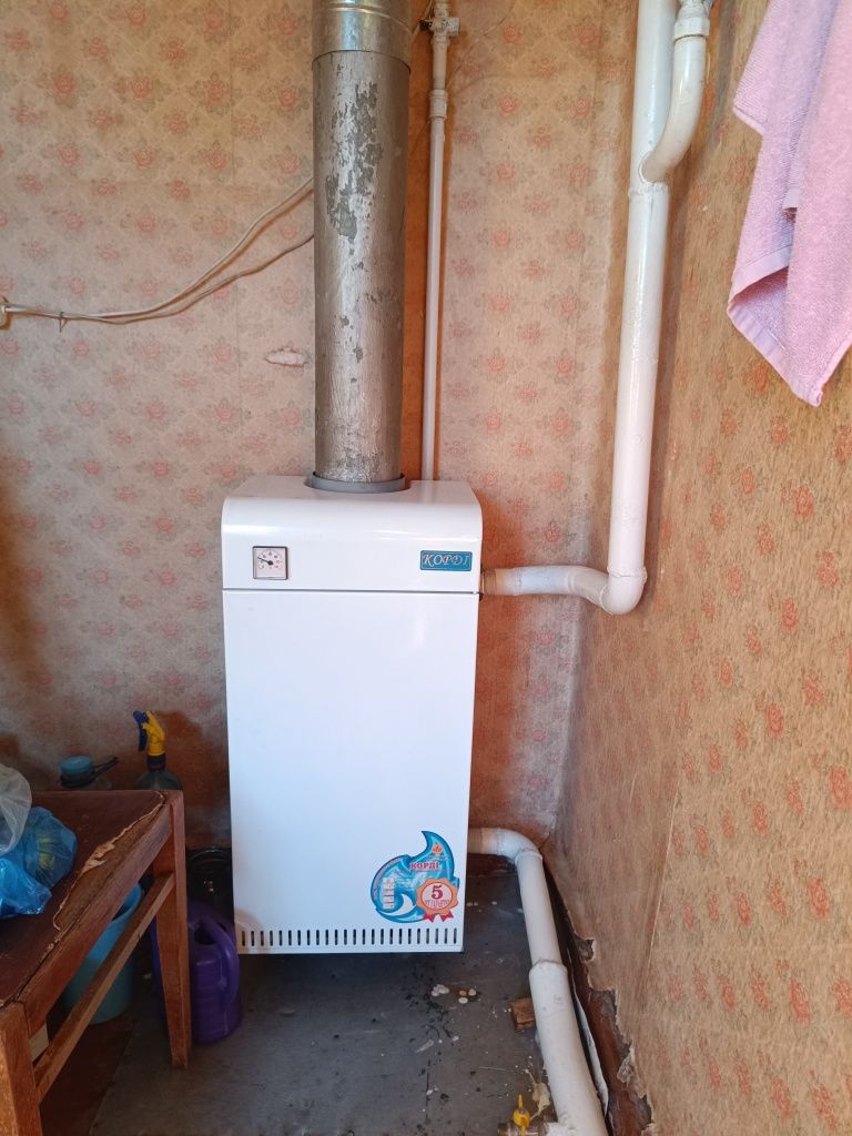 Продам часть дома в Чугуеве, р-н Осиновка