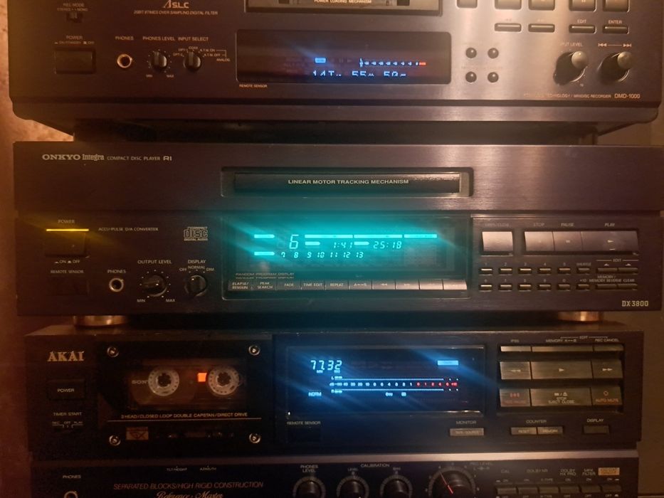 Проигрыватель CD Onkyo Integra DX - 3800