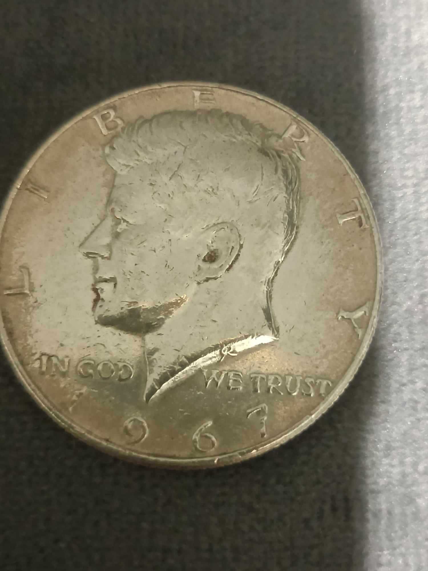 Moneta Kennedy half dolar 1967