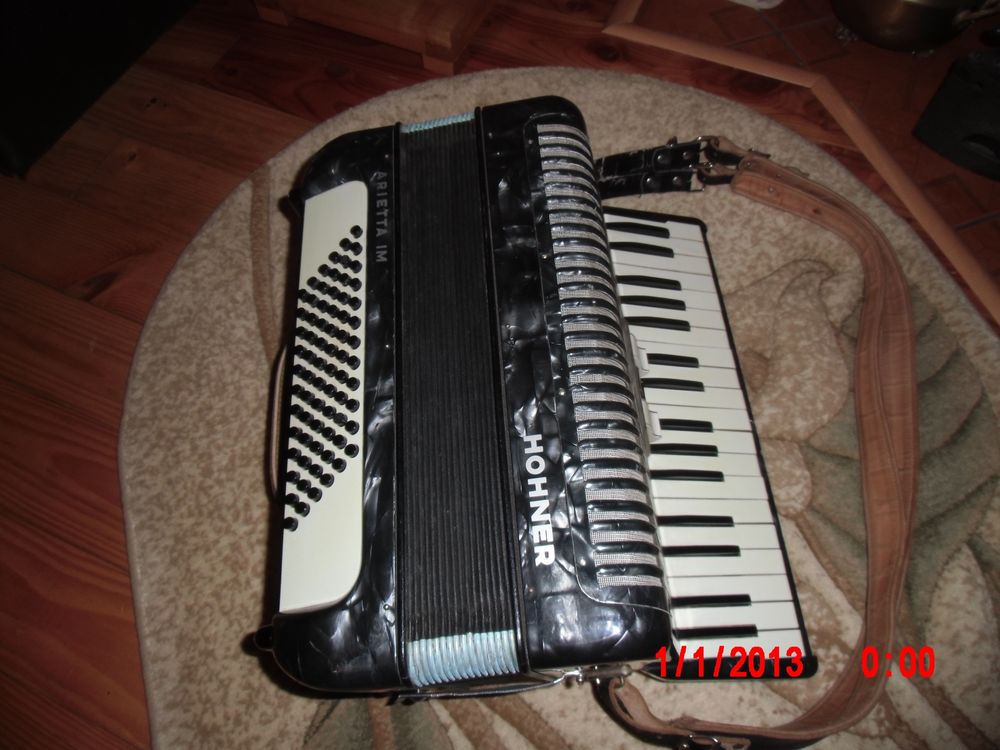 Akordeon Hohner ARIETTA IM 72