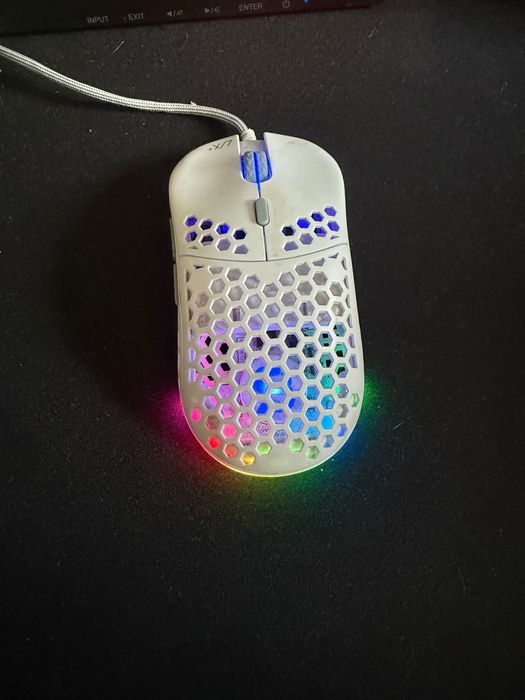 Komputer bardzo polecam!!