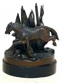 Antiga escultura em bronze - cavalo de guerra - suporte de fosforeira