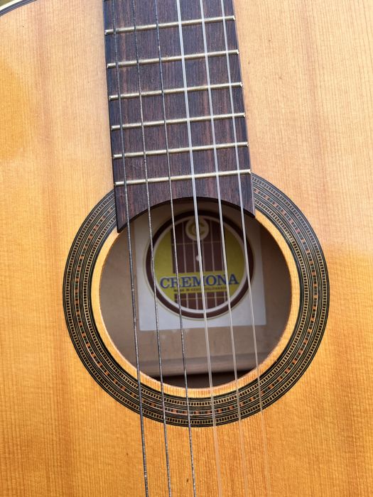 Класична гітара Cremona