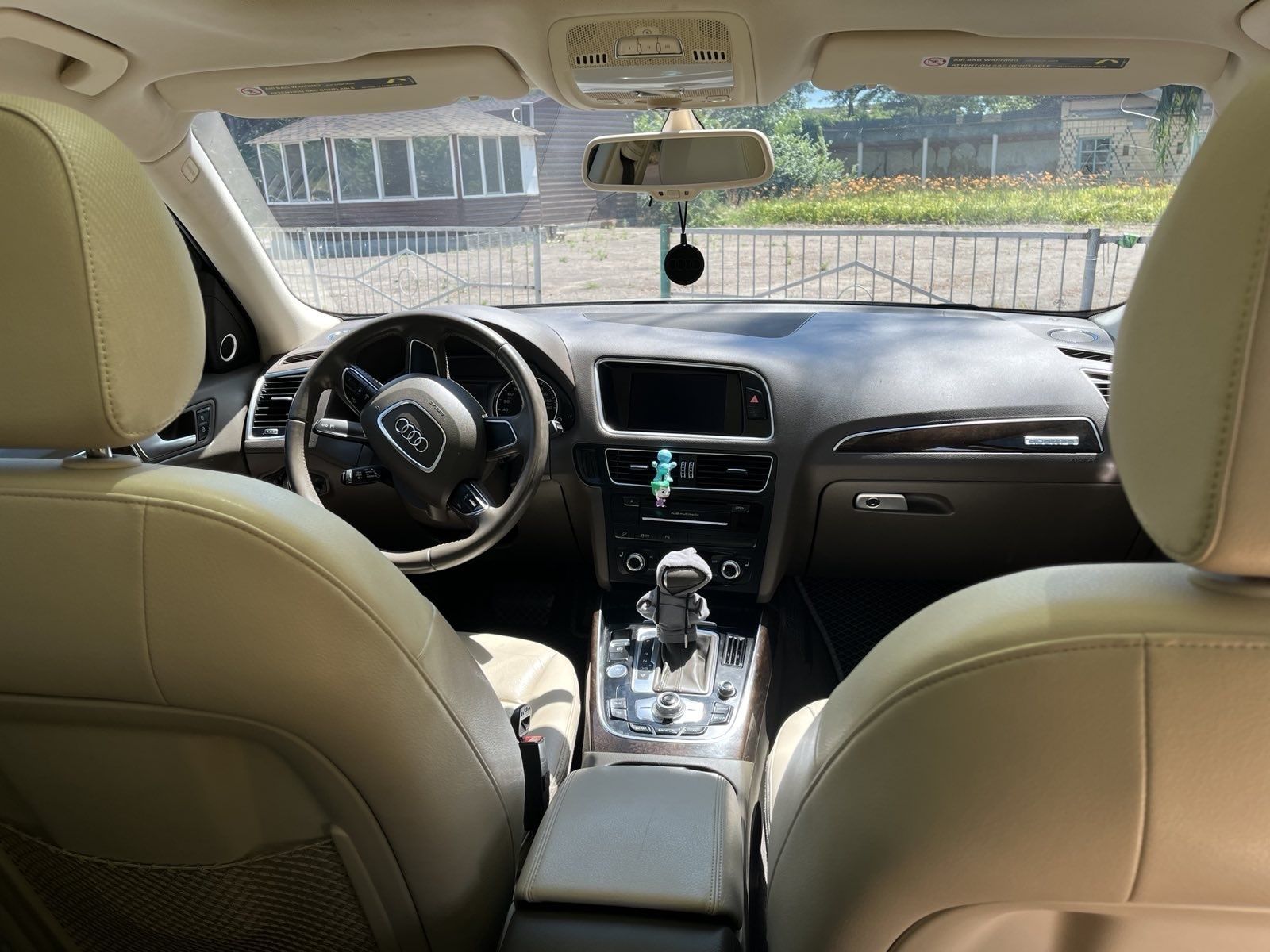Audi Q5 PREMIUM PLUS 2013 2.0 Quattro
Автомобіль у відмінному стані, п