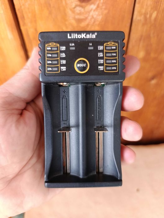 Универсальное ЗУ Liitokala Lii-202, 2, Ni-Mh/Li-ion/Li-HV/LiFePO4