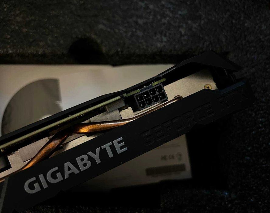 Видеокарта Gigabyte RTX 2060, 12gb