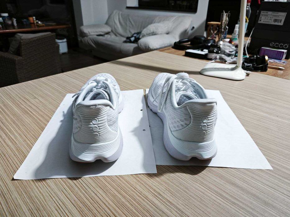 Кросівки Saucony Kinvara 16 Розмір: Ч: US 8.5 / Ж: US 10 / 265 см