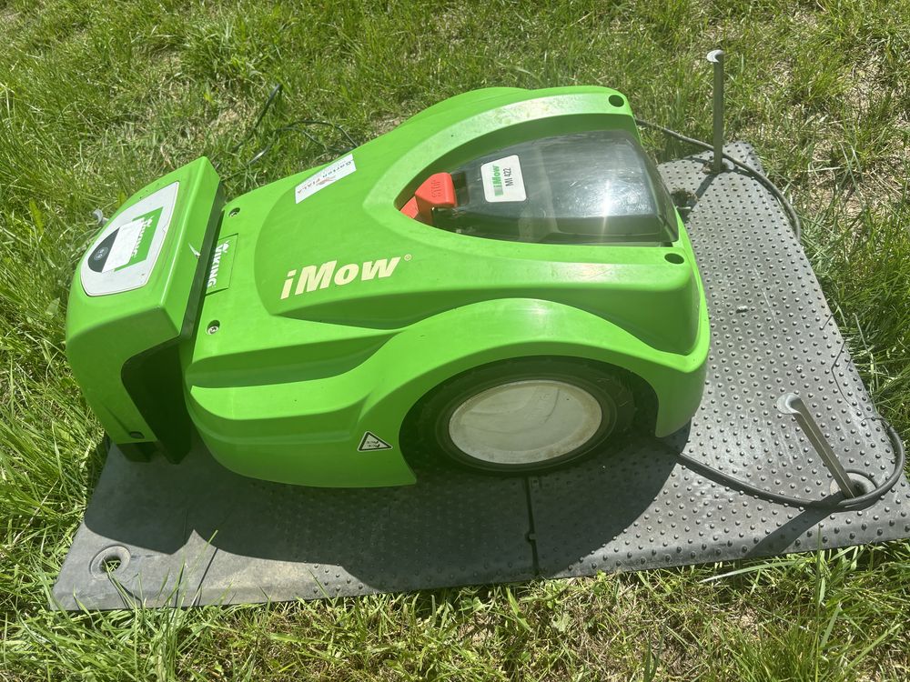 Kosiarka automatyczna VIKING IMow MI 422 P, robot
