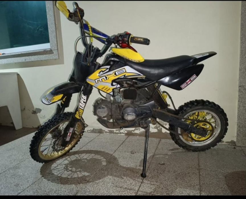 Pit bike 110cc em muito bom estado