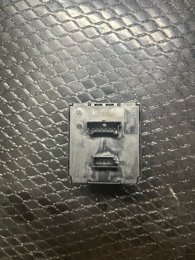 Botao 4 piscas bmw E90 E91