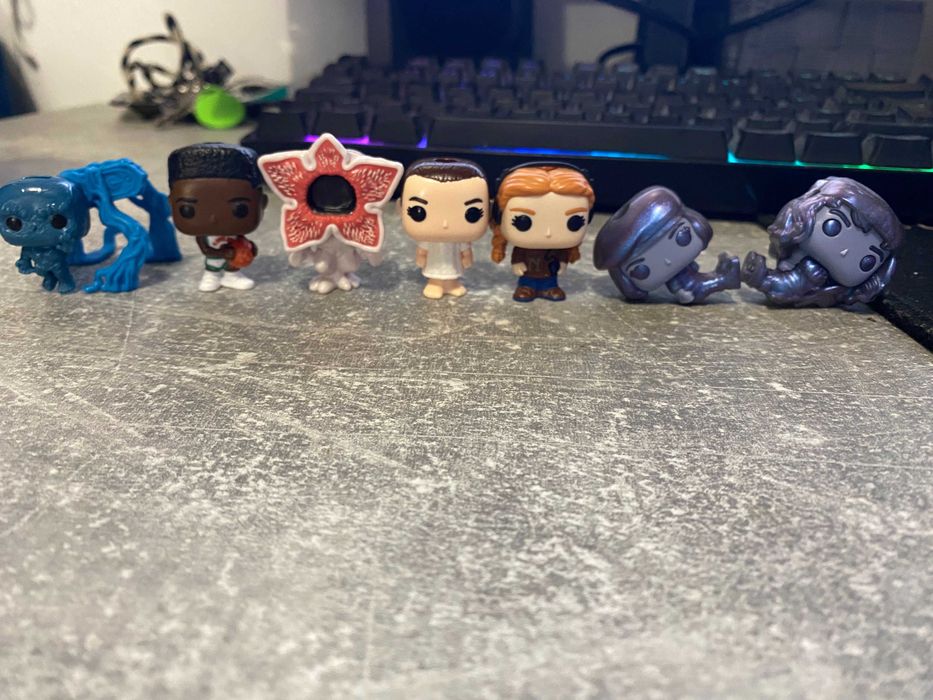 kinder Joy Stranger Things