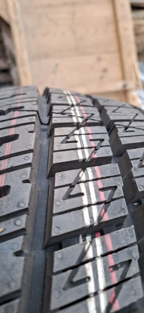 NOWA  225/65/16 C