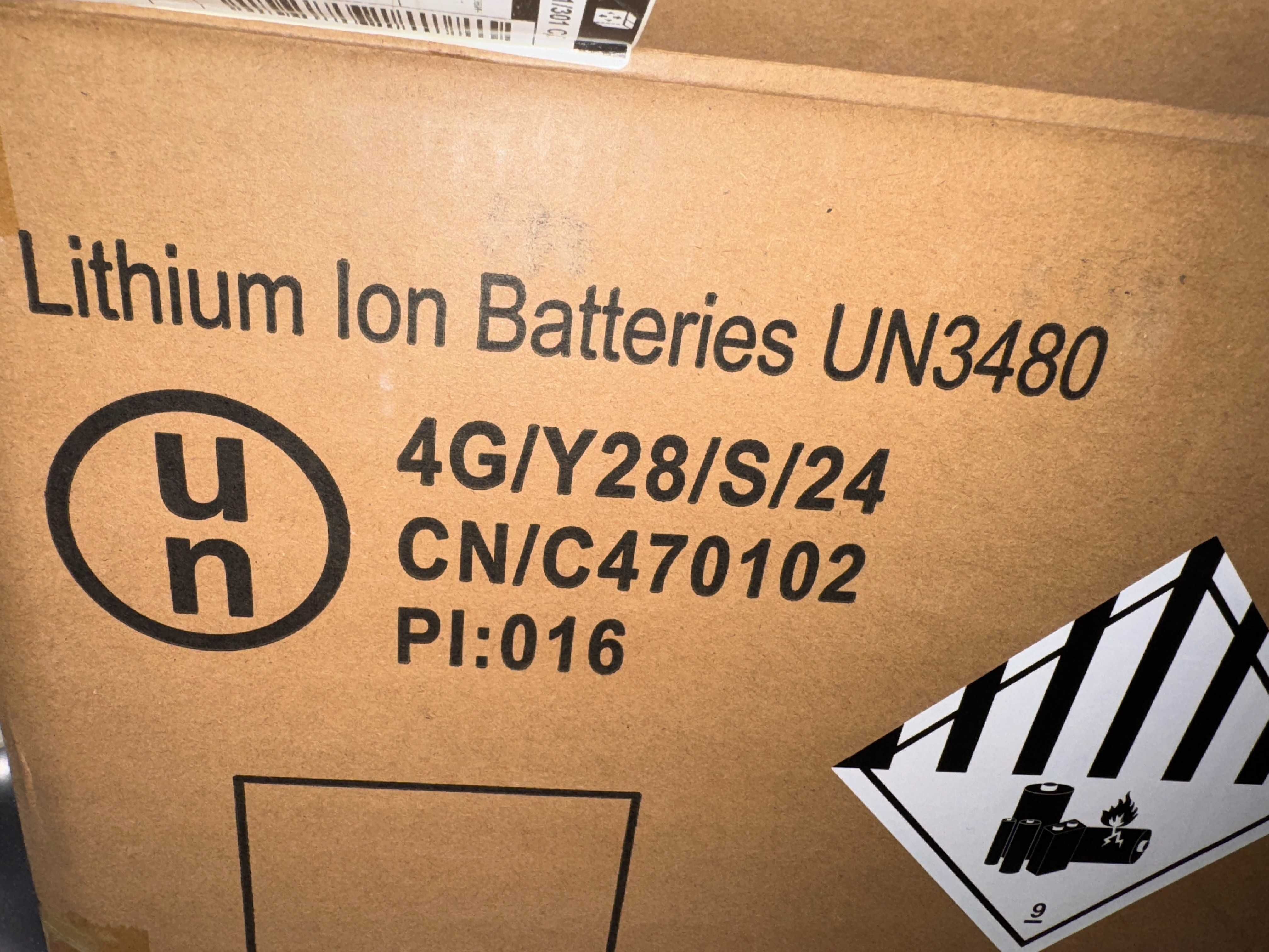 Літієвий акумулятор Eve MB31 Prismatic - 314Ah - LiFePO4 3.2V -Grade A