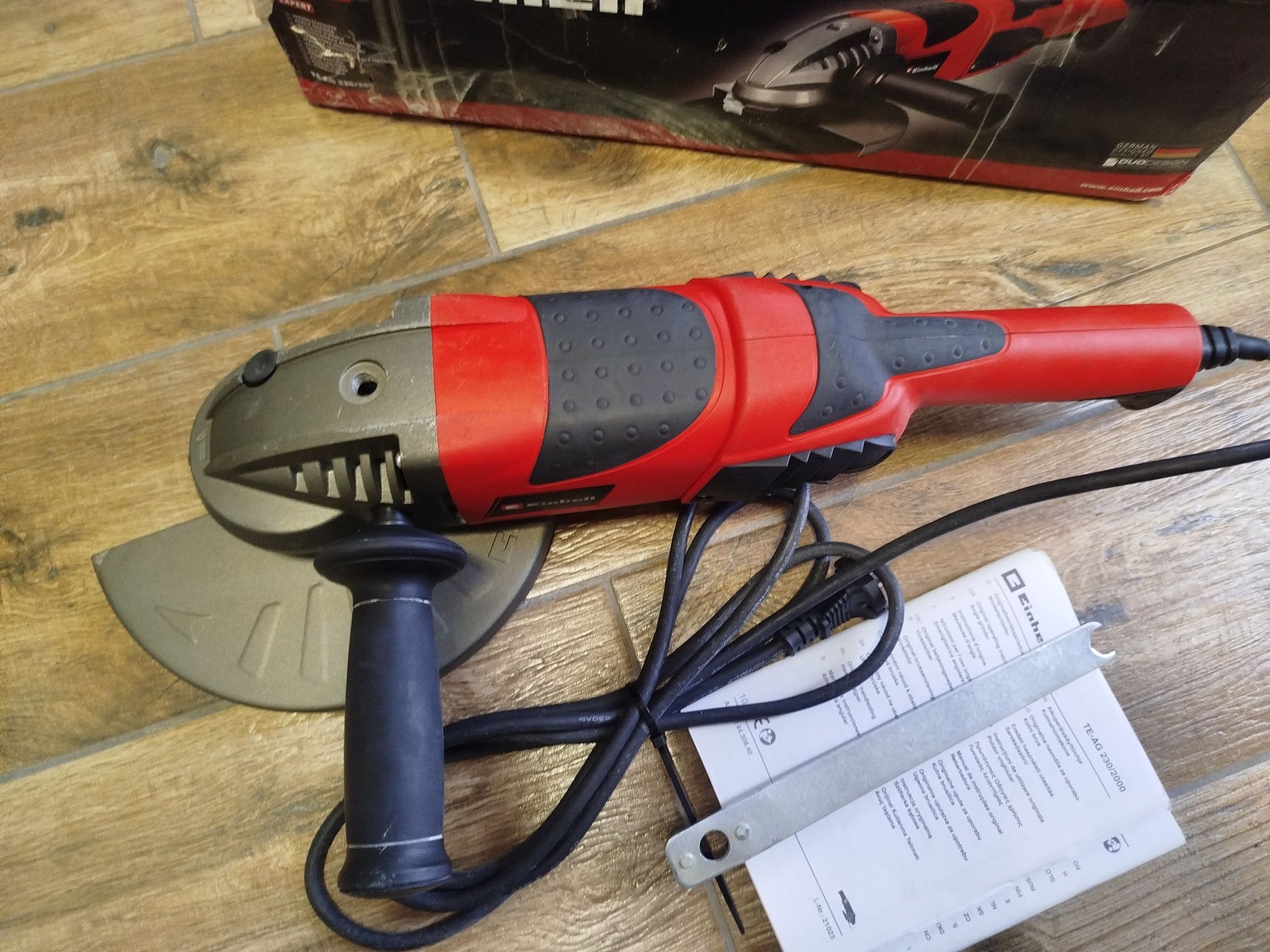 Szlifierka kątowa Einhell TE-AG 2000w