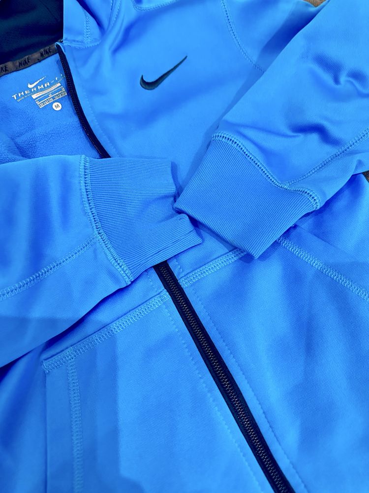 Кофта , батник , олимпийка Nike