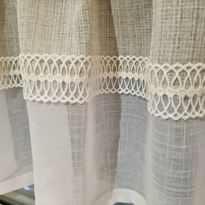 Zazdrostka lambrekin w stylu Boho