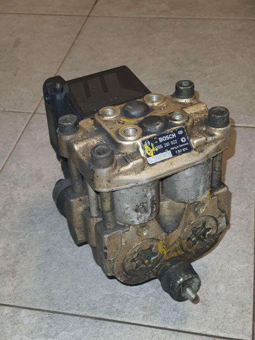 Bmw Módulo ABS 524td E34