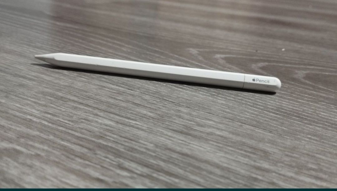 Apple pencil usb c