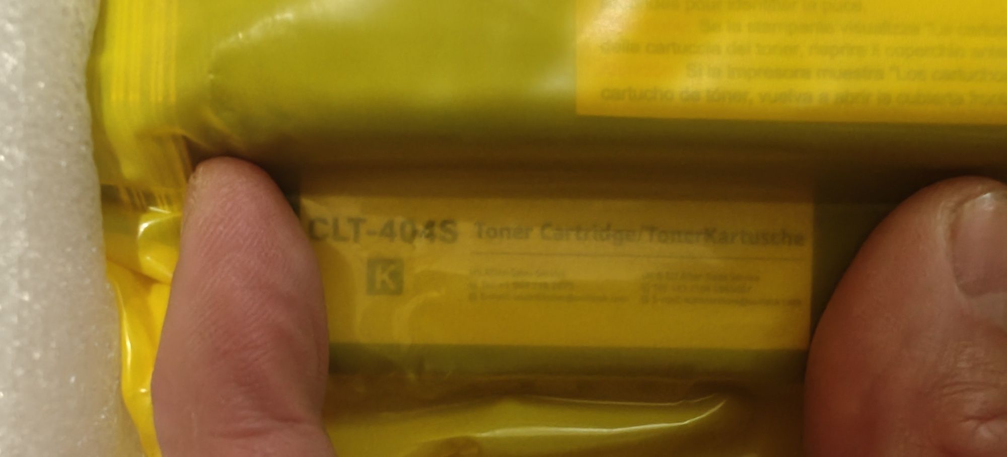 Картридж з чорним тонером SAMSUNG CLT-404S