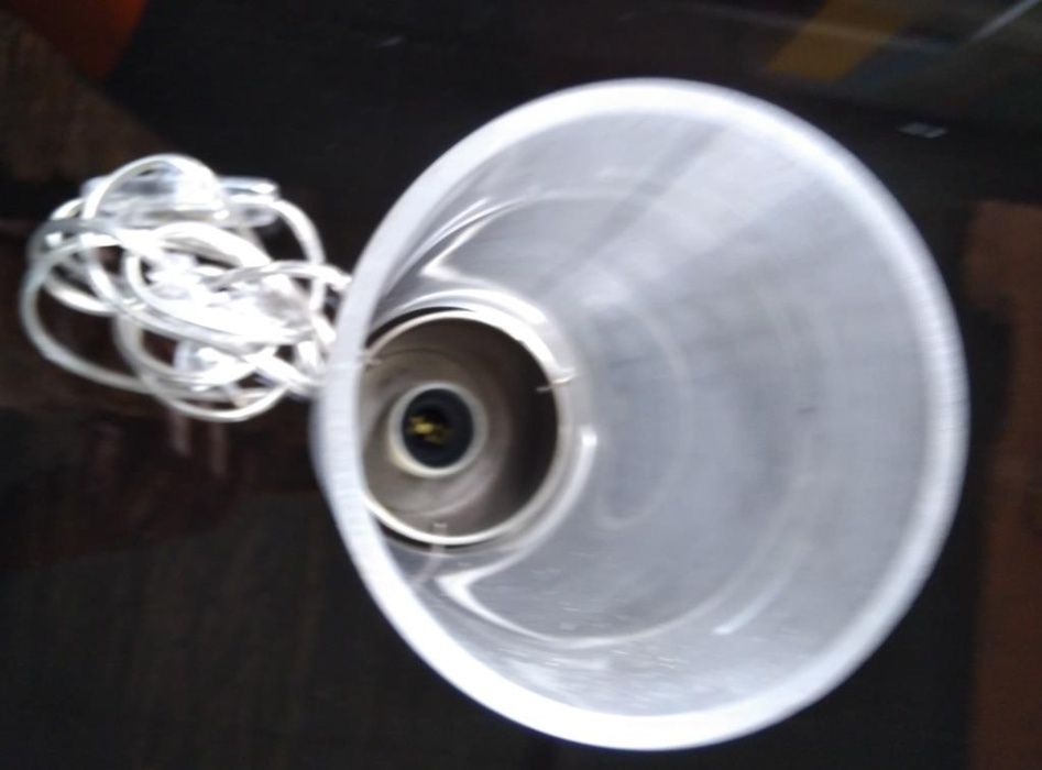 Candeeiro de Mesa com base em Inox