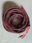 Cabos de coluna marca Dynavox modelo 207209 com 5,0 m.