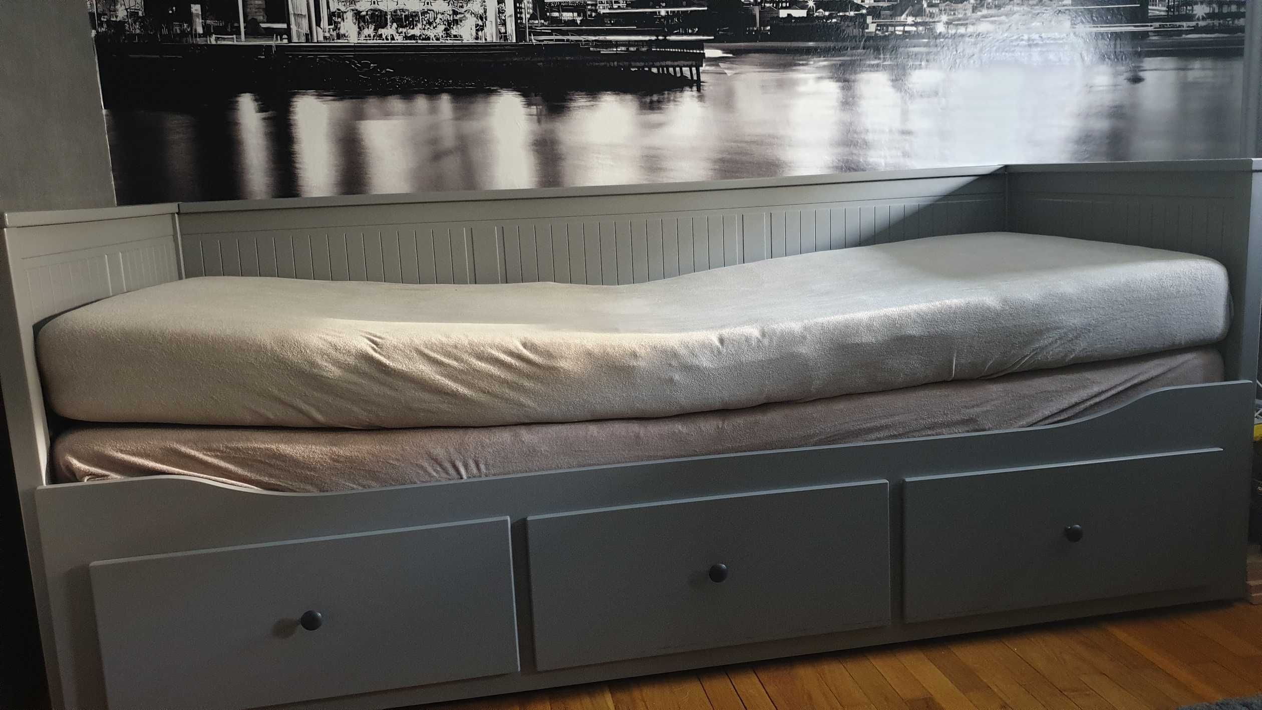 Łóżko IKEA szare HEMNES 80 x 200