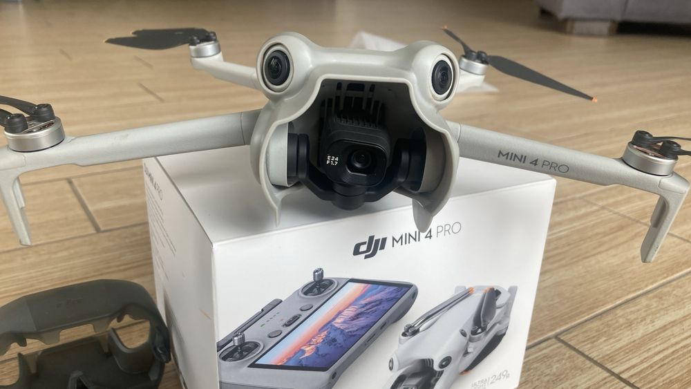 Dron Dji mini 4 pro