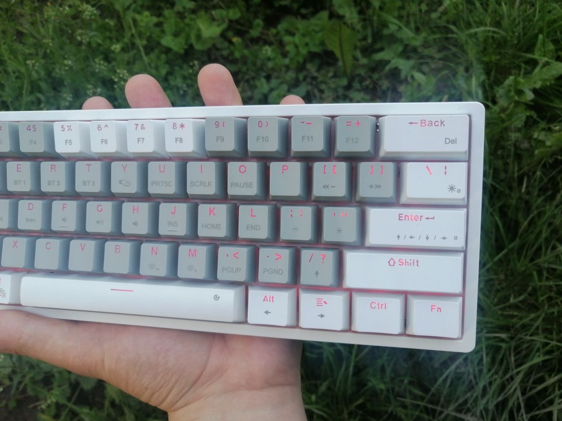 Уцінка! МЕХАНІЧНА RGB Безпровідна Клавіатура 60%