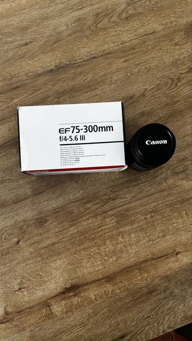 Canon EF 75-300mm