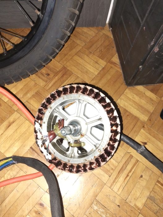 Spalony stojan qs205