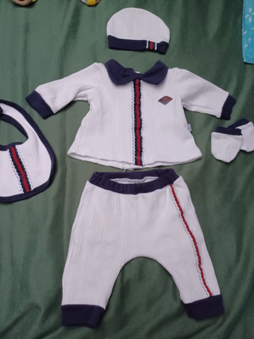 Komplet niemowlęcy Mini born 3-6m rozm 62 chrzest okazja