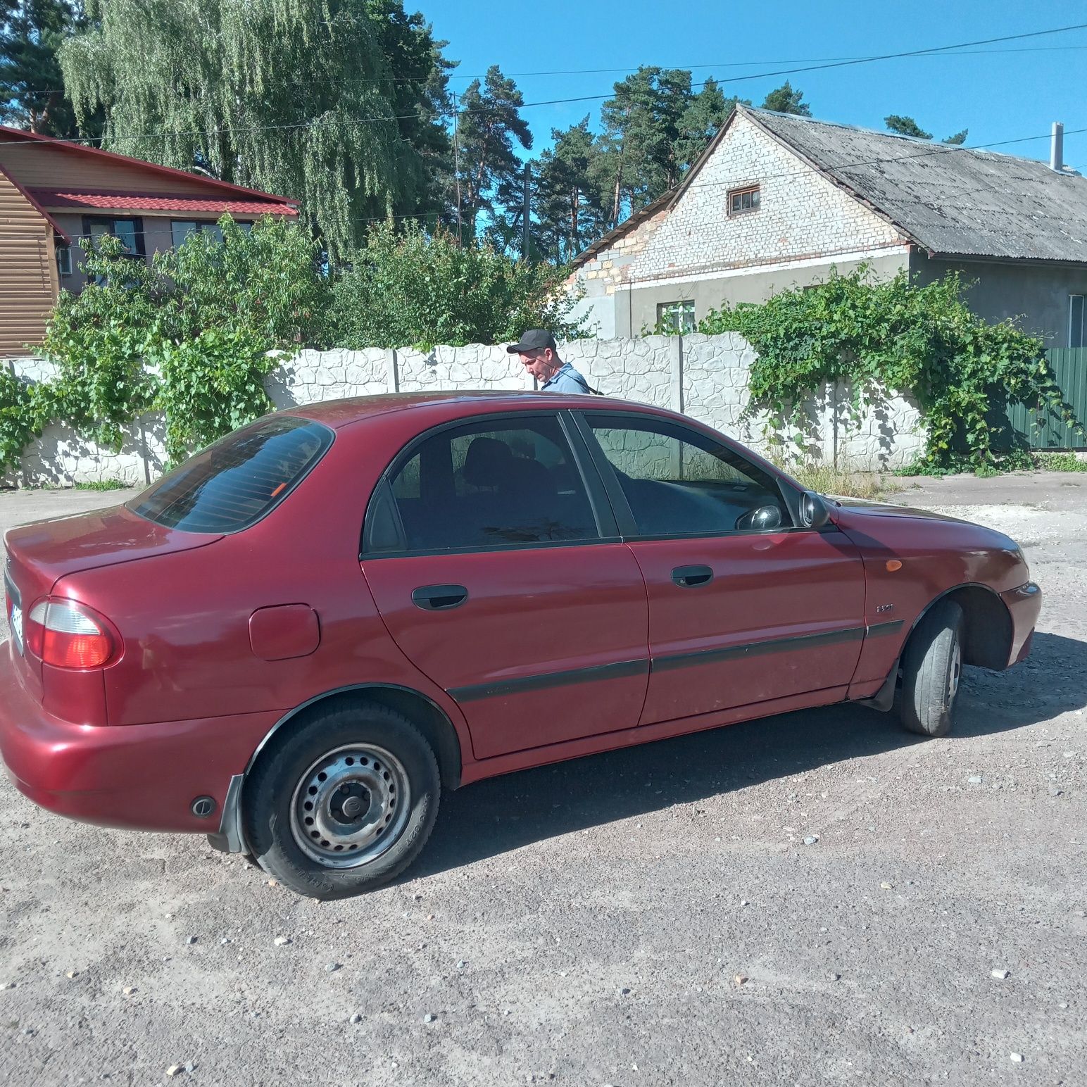 Автомобіль  Daewoo Sens