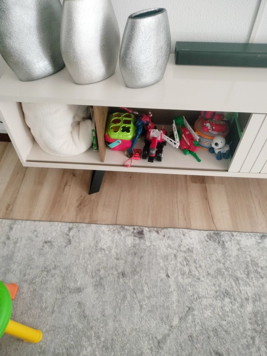 Vendo móvel de sala TV