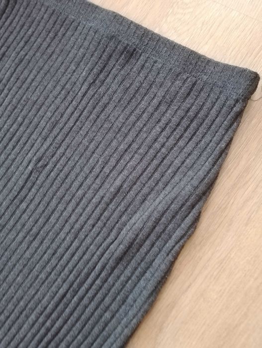 Amisu szara dzianinowa prążkowana spódnica maxi z wiskozą prążek 34 XS