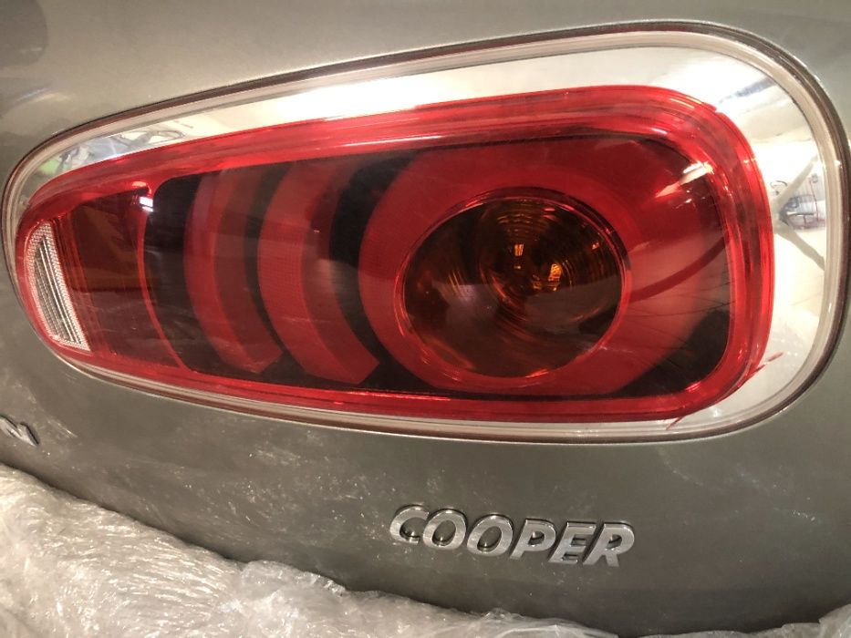 Дверь багажника правая Mini Cooper Clubman F54