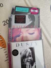 CD / диски / музыка / Nirvana / Rihanna / Amy Winehouse / Adele /Dusty