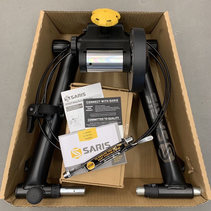 Rolo treino SARIS MAG + 2 Eixos traseiro + Sensor velocidade ZWIFT