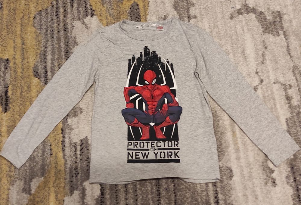 Bluzka od piżamy HM 122 128 Spiderman