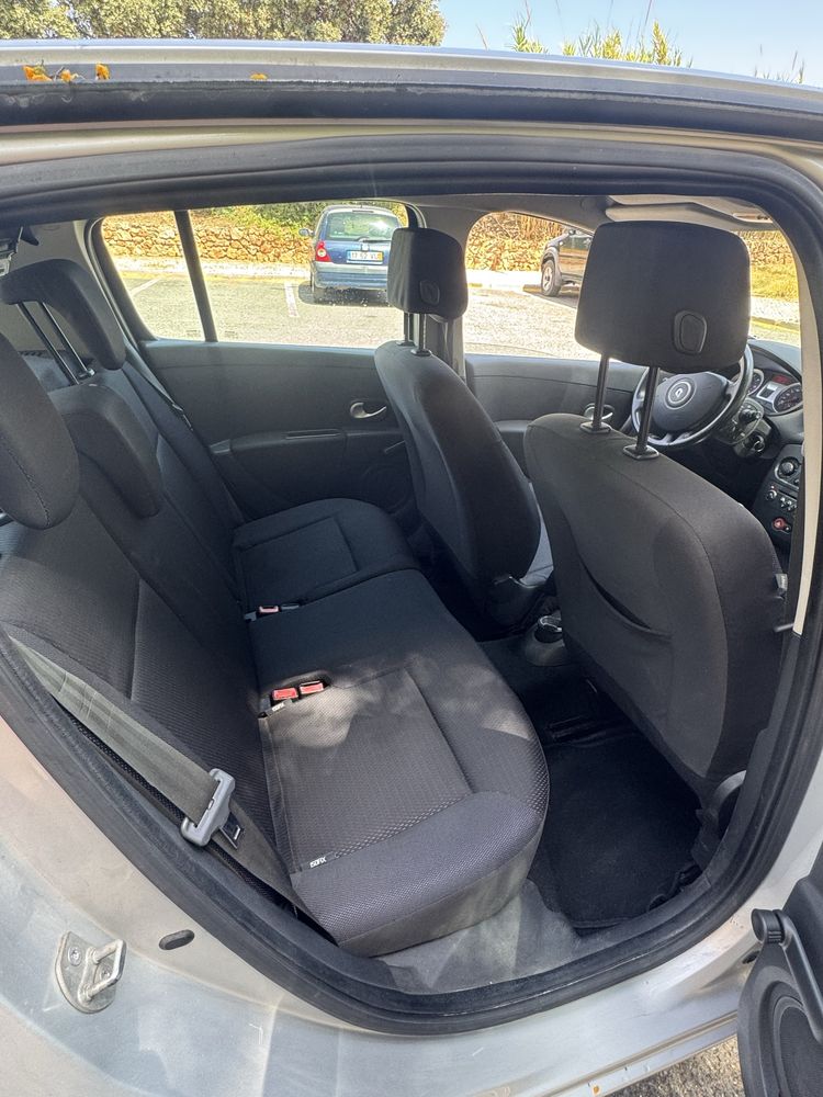 Vendo renault clio 1.5 dsl