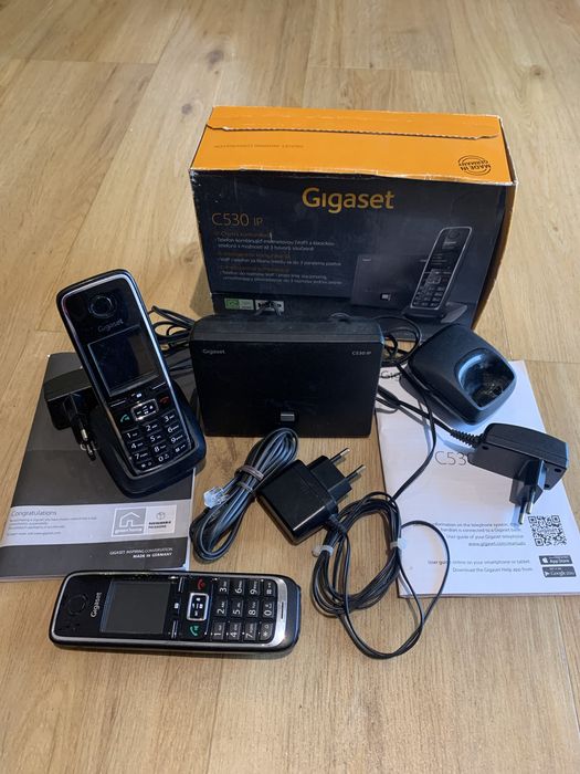 Baza + 2x Telefon stacjonarny bezprzewodowy Gigaset 530 IP internetowy