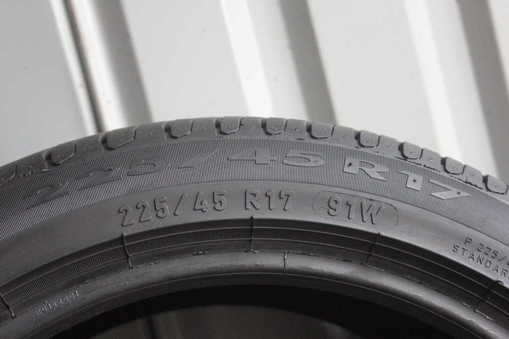 225/45/17 Pirelli Cinturato P7 225/45 R17 91W 1x7,7mm