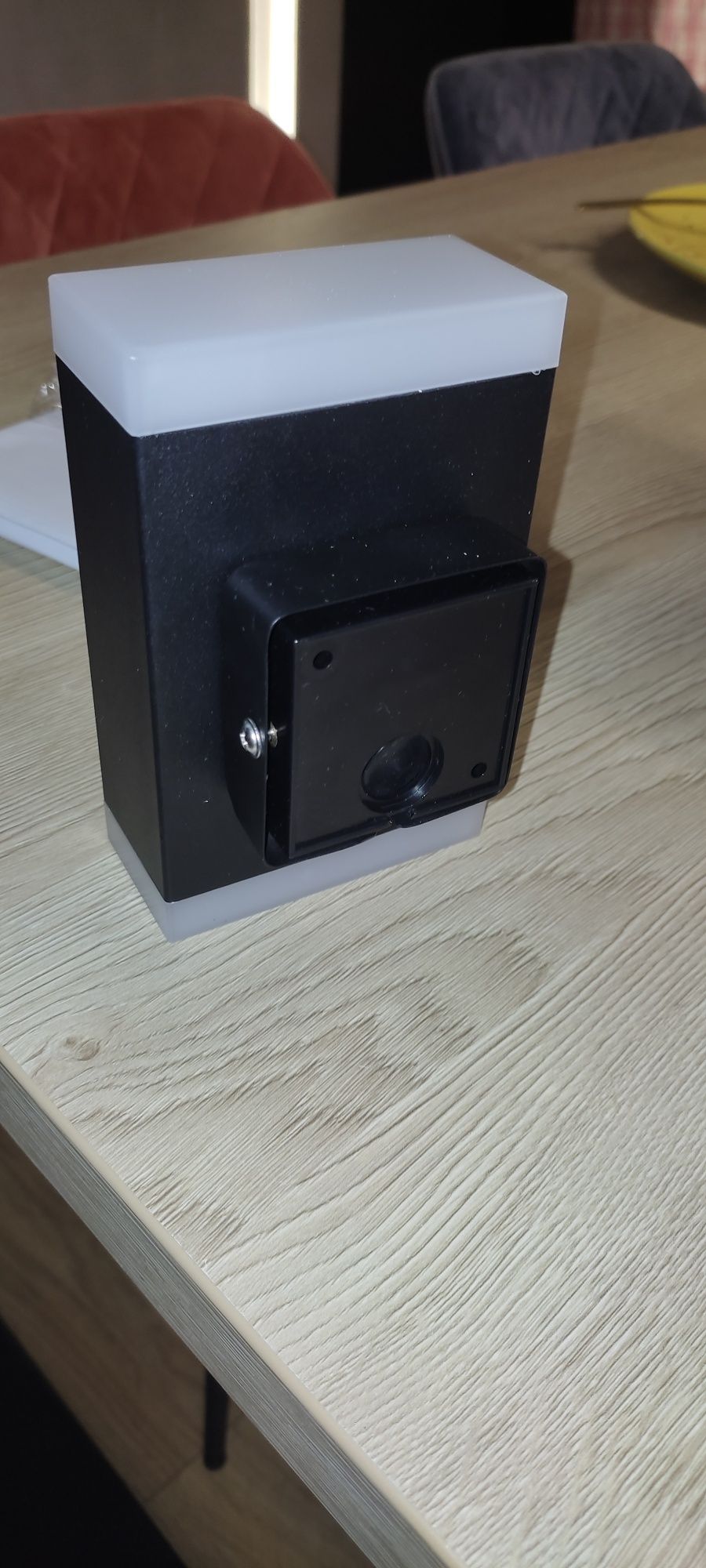 Lampa zewnętrzna LINDBY LED