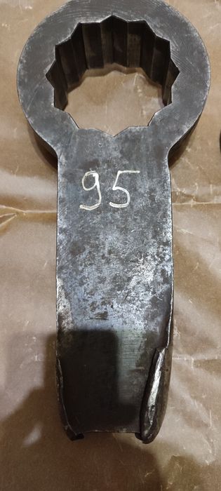 Удареные ключи 95 мм. и другие