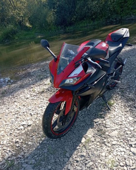 Ямаха.   yzf 125 можливий обмін