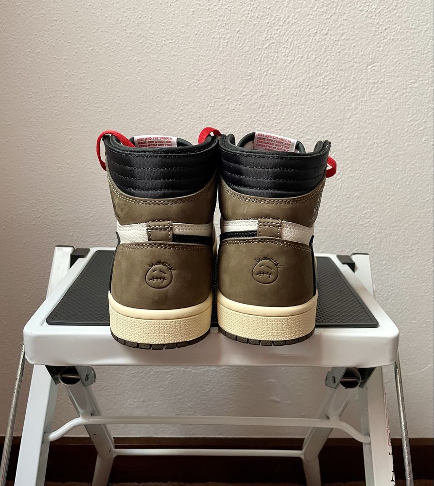 Travis Scott x Nike Air Jordan 1 High OG TS SP