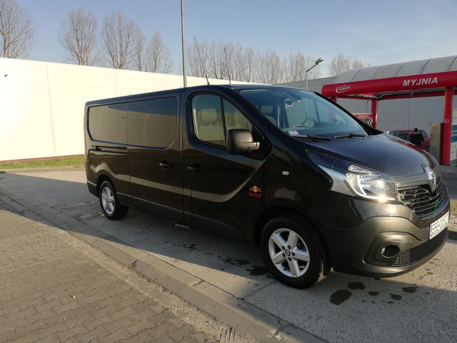 Renault Trafic 6 osobowy