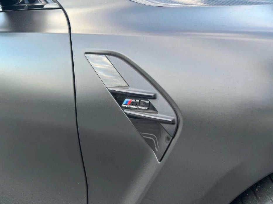 BMW M3 Competition xDrive      2023