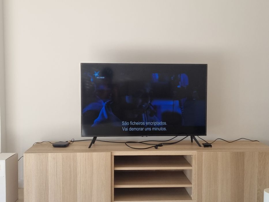 Tv samsung led full HD 43"