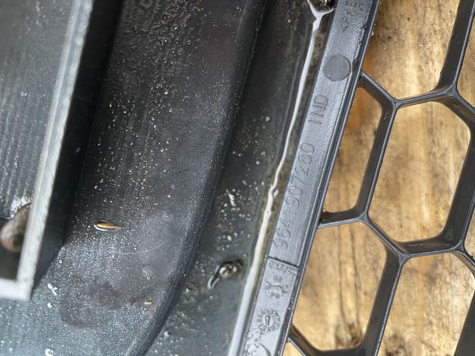 Zderzak przód przedni Citroen C3 pluriel KRZD halogeny kompletny